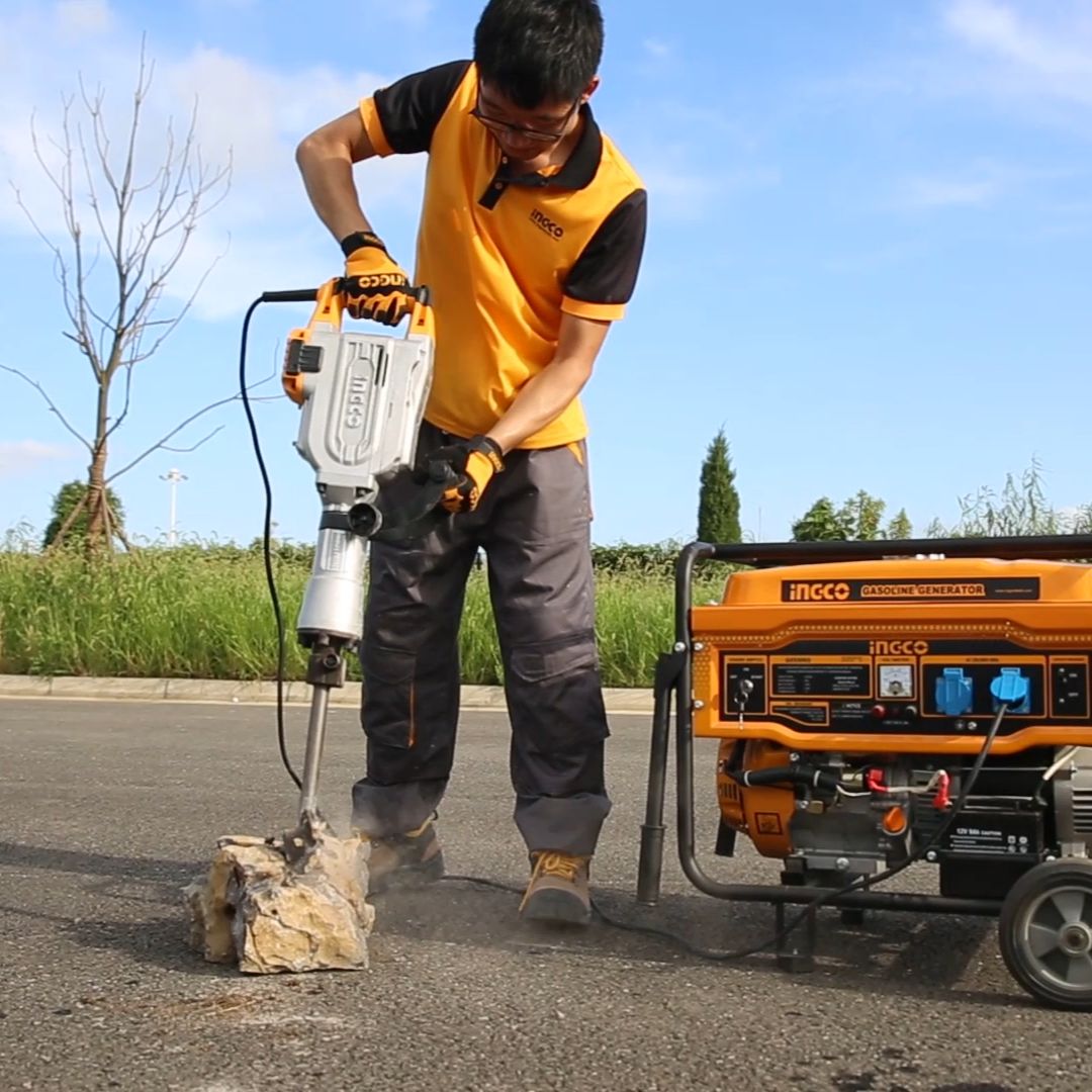 Ingco GENERATOR 4STE LUGVERKOEL 5.5KW 