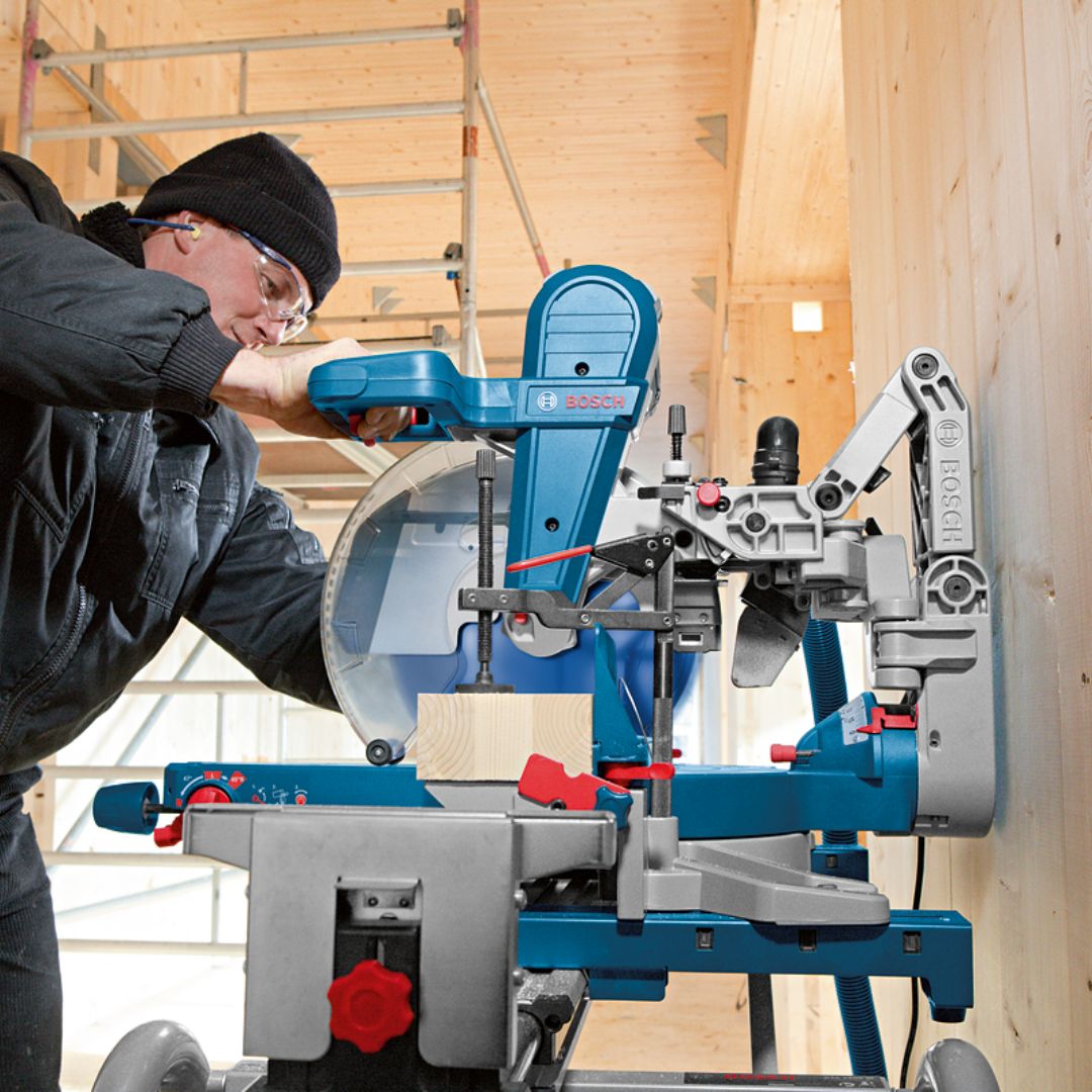 Bosch Professional Mitre Saw 2 000W | GCM 12 GDL