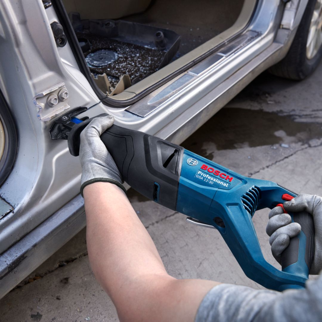 Bosch Professional Reciprocating Saw 1 250W | GSA 12-30