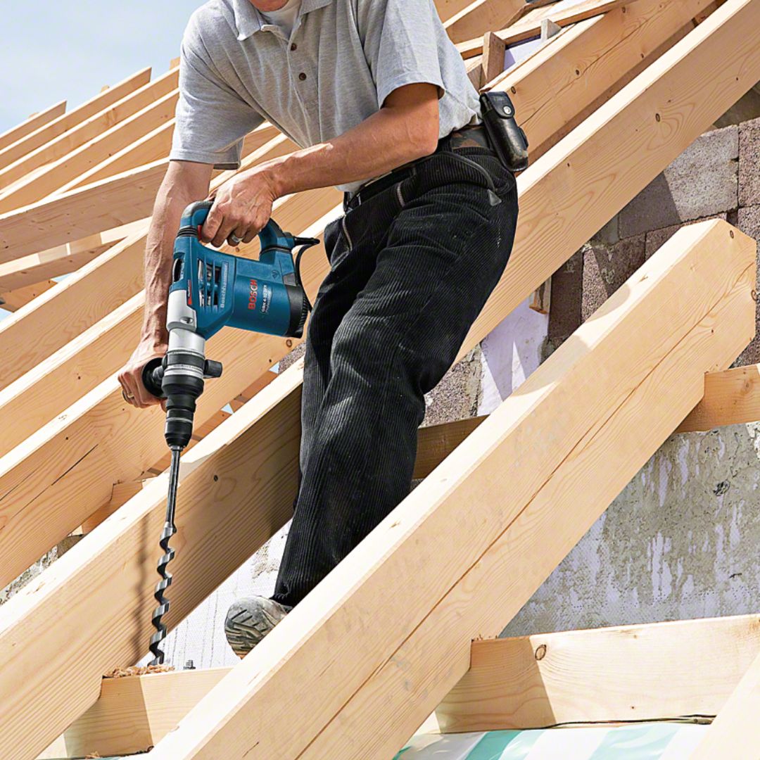 Bosch Professional Rotary Hammer 900W | GBH 4-32 DFR