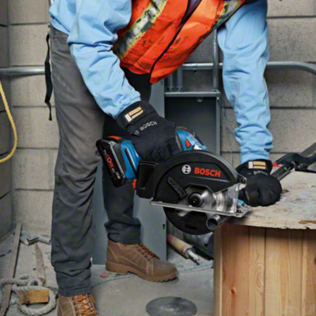 Bosch Professional 18V Circular Saw | GKM 18V-50