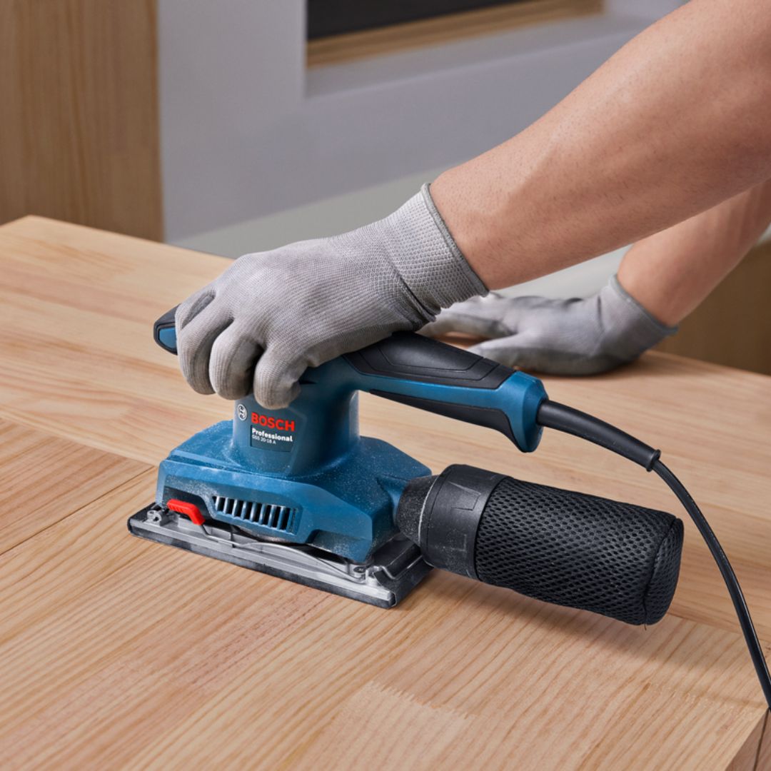 Bosch Professional Orbital Finishing Sander 200W | GSS 20-18 A