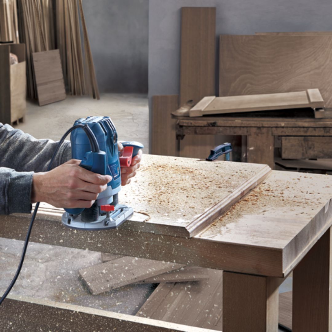 Bosch Professional Router 1 300W | GOF 130