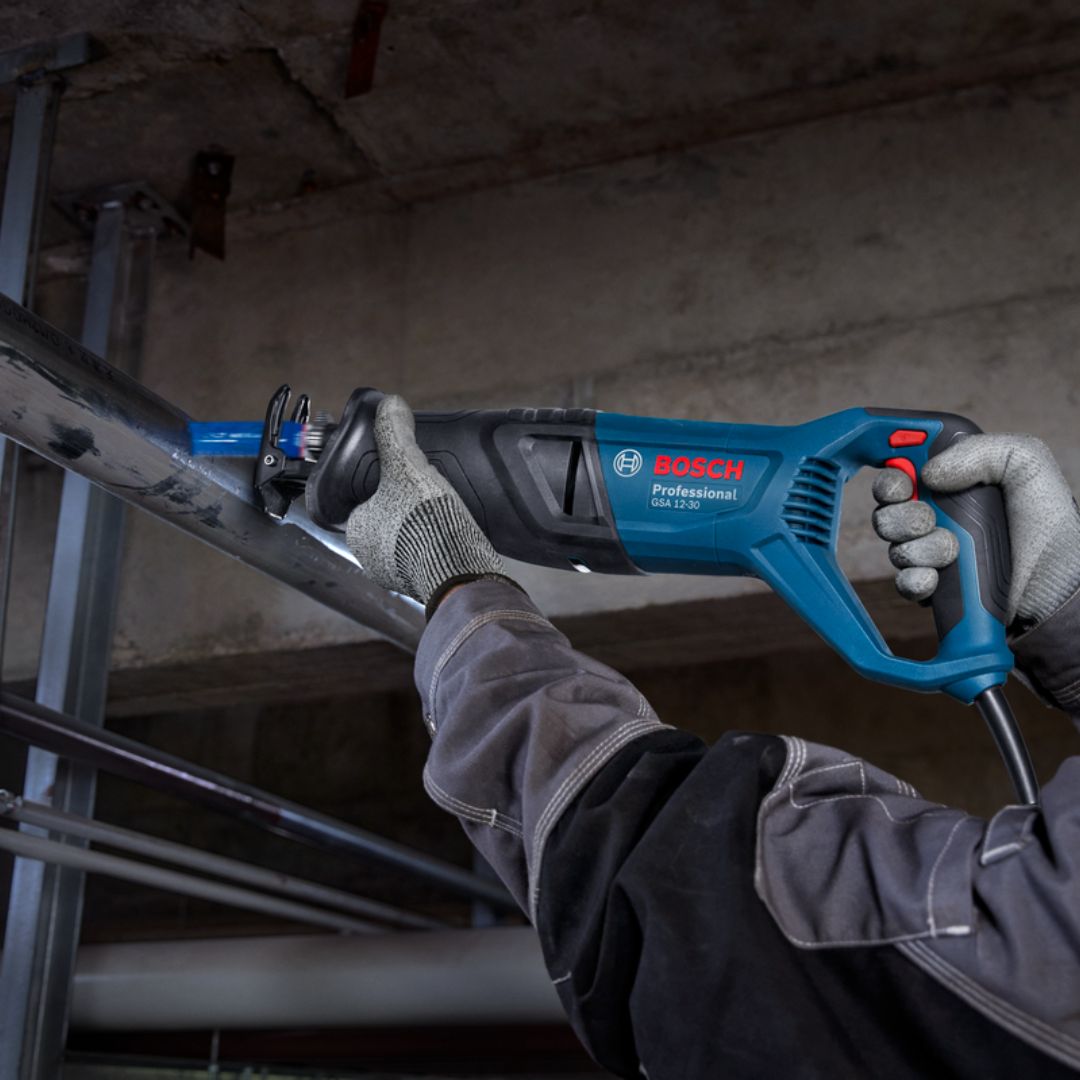 Bosch Professional Reciprocating Saw 1 250W | GSA 12-30