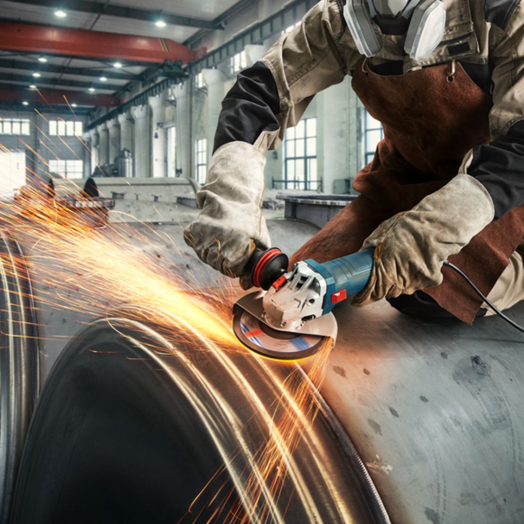 Bosch Professional Angle Grinder 1 700W | GWS 17-125 S