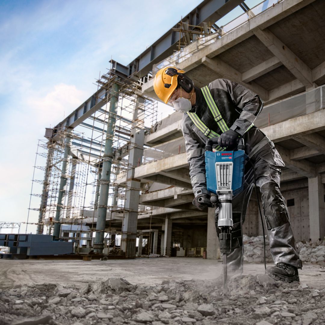 Bosch Professional Demolition Hammer 1 750W | GSH 14 C