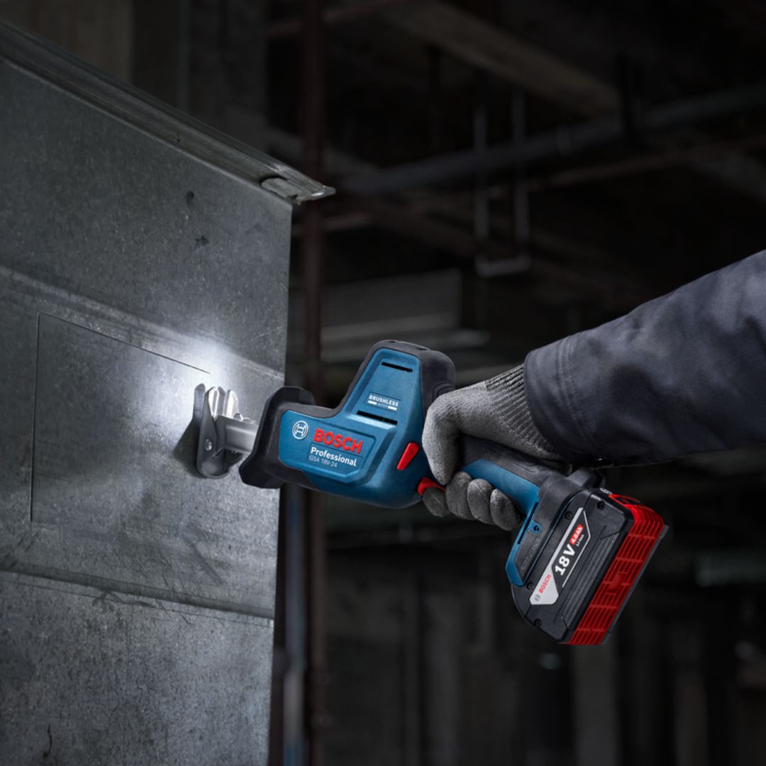Bosch Professional 18V Reciprocating Saw | GSA 18V-24