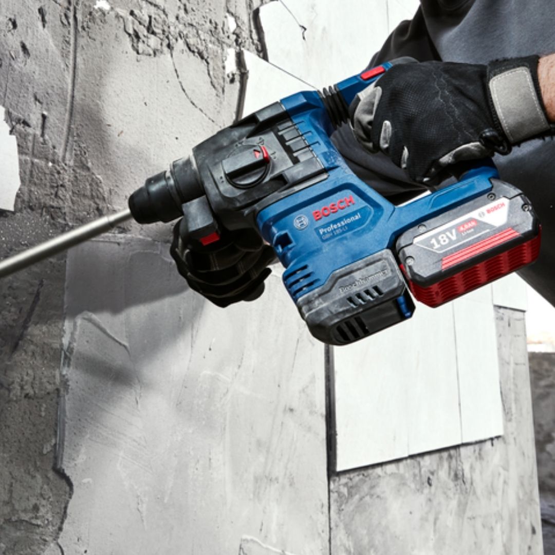 Bosch Professional Cordless Rotary Hammer | GBH 185-LI | KickBack 
