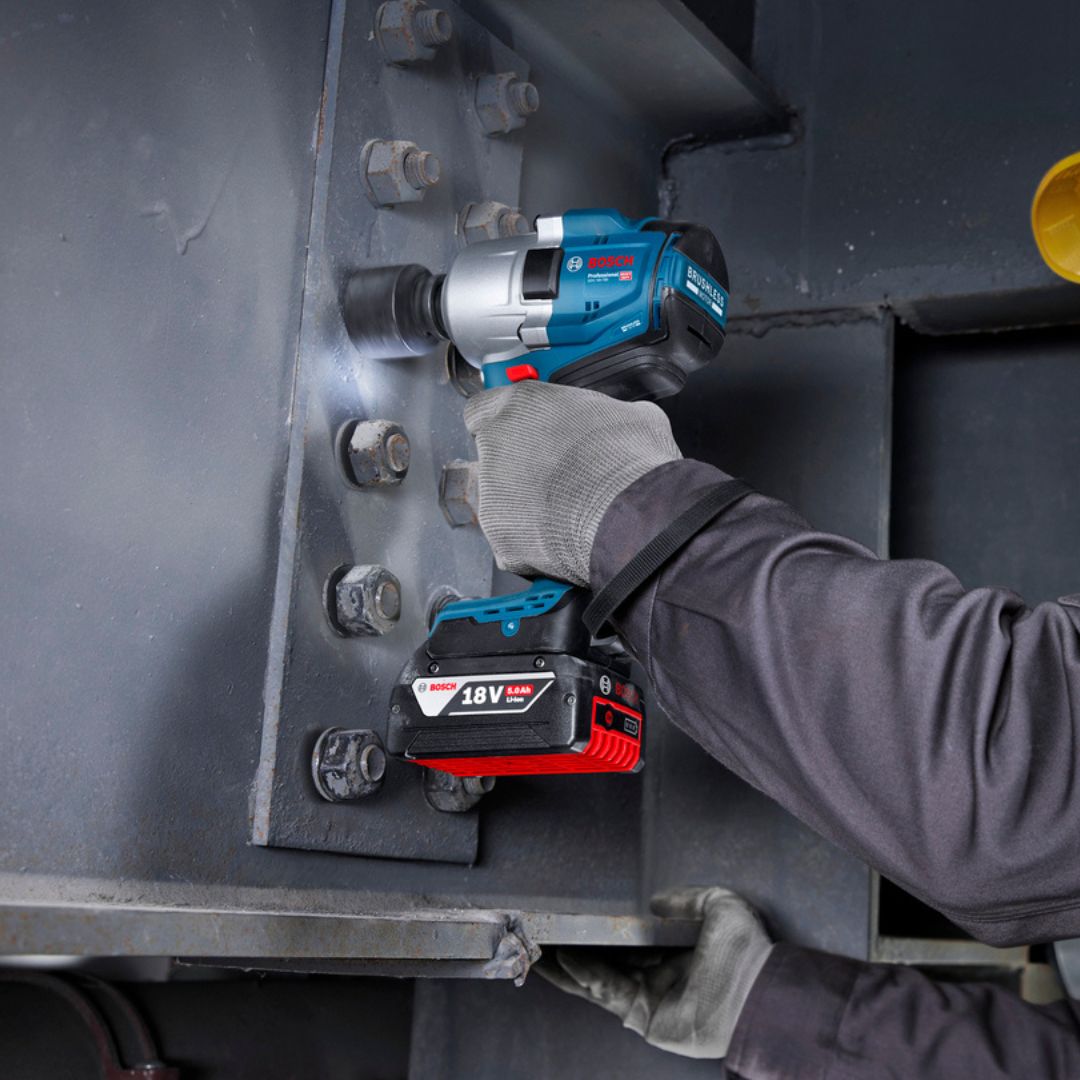 Bosch Professional 18V Impact Wrench Kit | GDS 18V-780